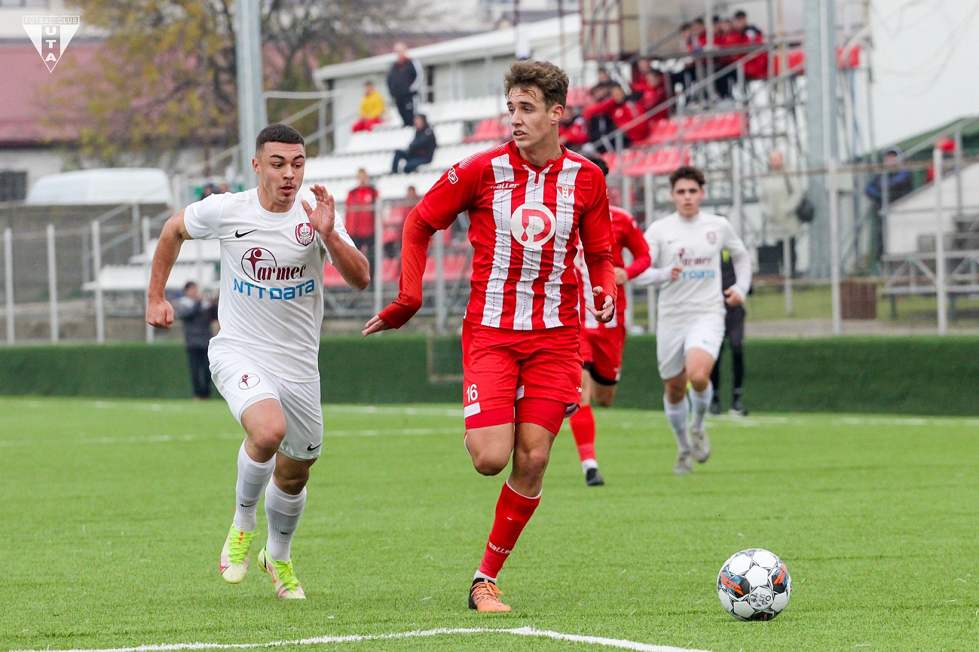 Imagine FOTO / UTA - CFR Cluj în Liga de Tineret